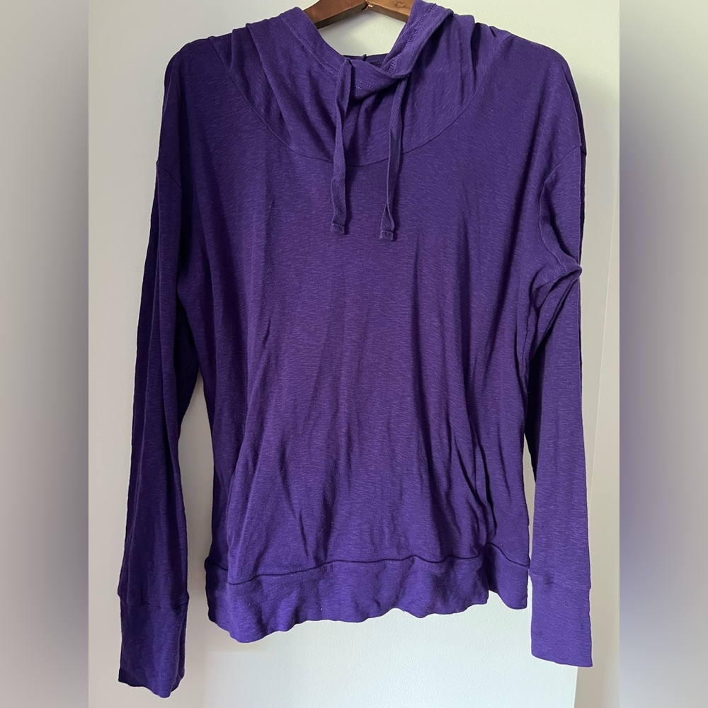 Columbia Hoodie Purple Long Sleeve with kangaroo pocket size XL